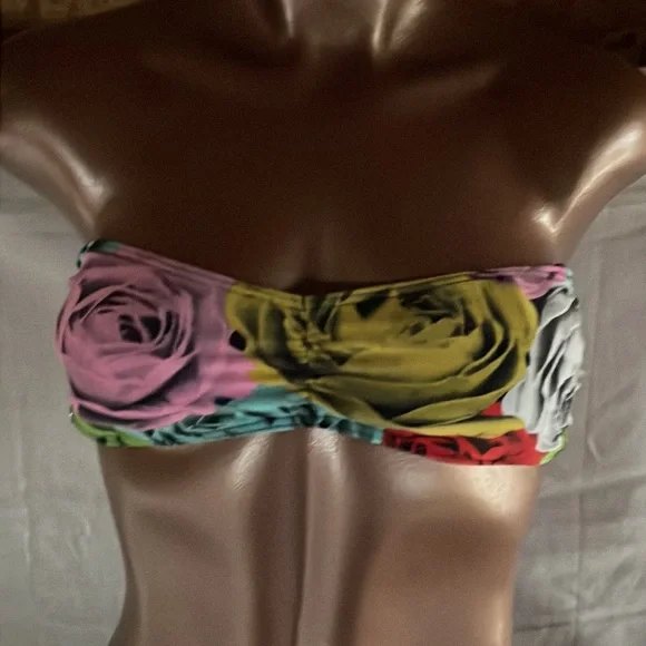 Volcom Bikini Top - Picture 3 of 8